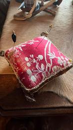 Hoedenspeld kussen, Ophalen of Verzenden, Gebruikt