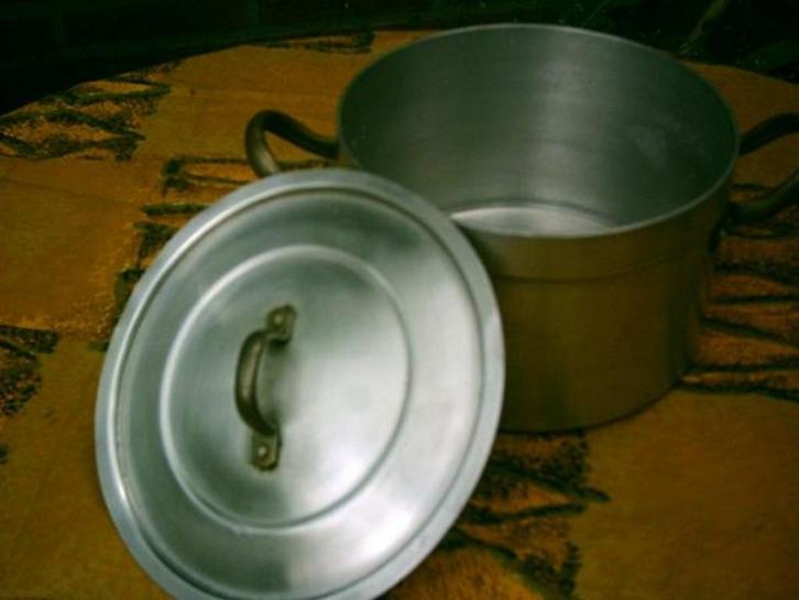 Antiek Alluminium pan 40 er jaren., Antiek en Kunst, Antiek | Keukenbenodigdheden, Ophalen of Verzenden