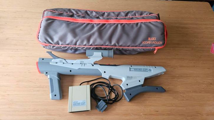 Nintendo Scope met Naki Pouch - Super Nintendo, Spelcomputers en Games, Games | Nintendo Super NES, Gebruikt, Shooter, 1 speler