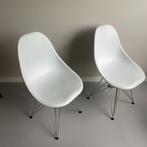 Set van 2 designstoelen – wit met metalen onderstel, Huis en Inrichting, Ophalen, Gebruikt, Twee, Wit