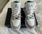 Nieuwe Nike air jordan mid 1 pine green 38, Kleding | Dames, Schoenen, Ophalen of Verzenden, Zo goed als nieuw, Groen, Sneakers of Gympen