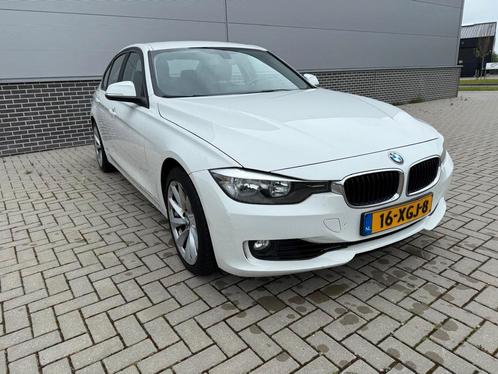 BMW 3-Serie 2.0I 320 135KW Aut8 (f30) nieuwe ketting en APK, Auto's, BMW, Particulier, 3-Serie, ABS, Airbags, Airconditioning