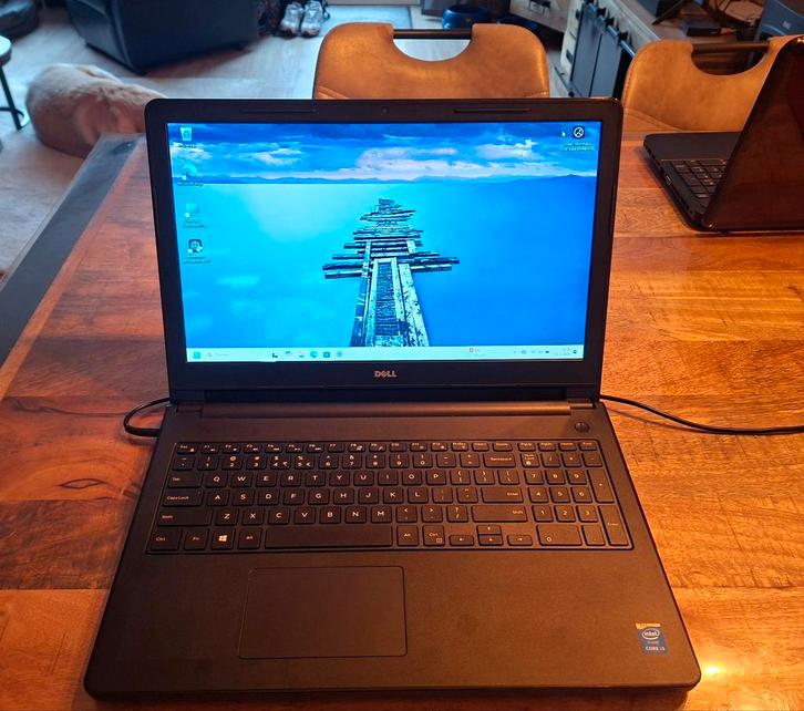 Dell insperion laptop i3, Computers en Software, Windows Laptops, 15 inch, SSD, 2 tot 3 Ghz, 8 GB, Qwerty, Ophalen of Verzenden