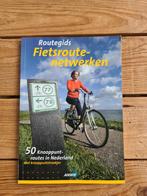 Routegids fietsroutenetwerken, Boeken, Reisgidsen, ANWB, Zo goed als nieuw, Fiets- of Wandelgids, Benelux
