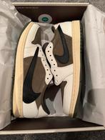 Air Jordan 1 low Travis Scott Medium Olive | 47.5, Kleding | Heren, Schoenen, Wit, Nieuw, Ophalen of Verzenden, Sneakers of Gympen