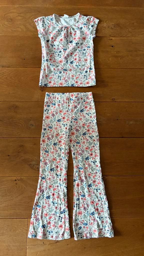 Leuke Hema set, T-shirt en broek, Kinderen en Baby's, Kinderkleding | Schoenen en Sokken, Zo goed als nieuw, Overige typen, Meisje