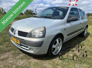 Renault Clio 1.2-16V Expression APK INRUILKOOPJE beschikbaar voor biedingen