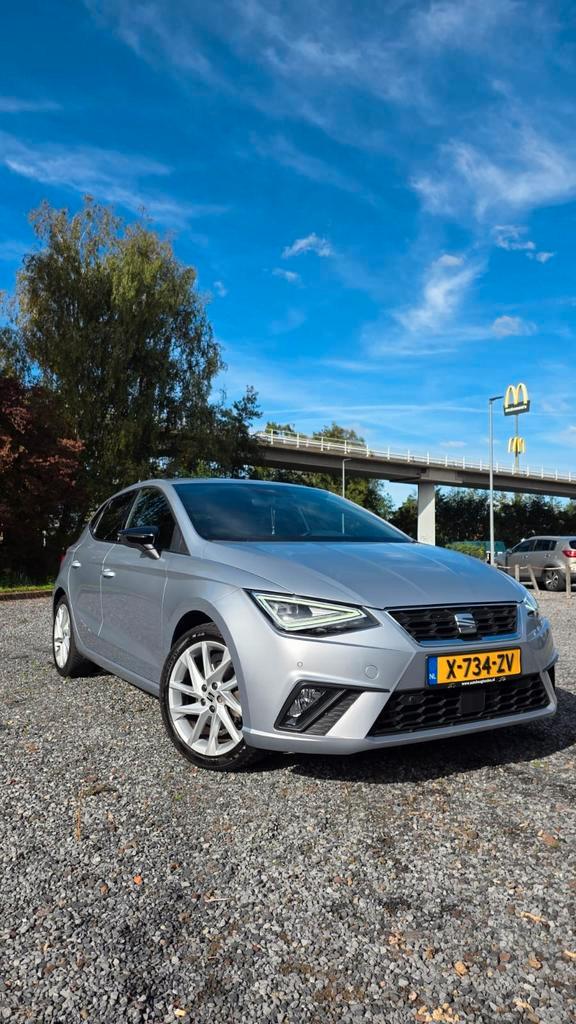 Seat Ibiza 1.0 TSI 110pk Dsg-7 2022 Grijs 36.334 km, Auto's, Seat, Particulier, Ibiza, Benzine, Hatchback, Automaat, Geïmporteerd