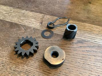 Ra ra                (Box 1) beschikbaar voor biedingen