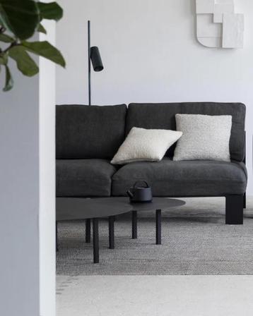 SERAX - Bea Mombaers - 02 Salontafel Ø78 cm, zwart metaal beschikbaar voor biedingen