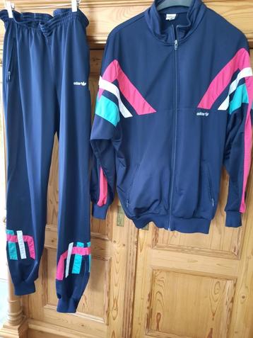 Vintage - Blauw trainingspak  beschikbaar voor biedingen