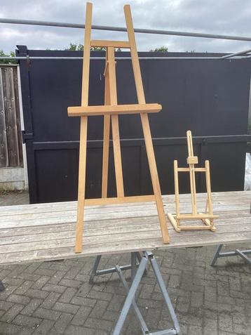 Schildersezel kleine gratis beschikbaar voor biedingen