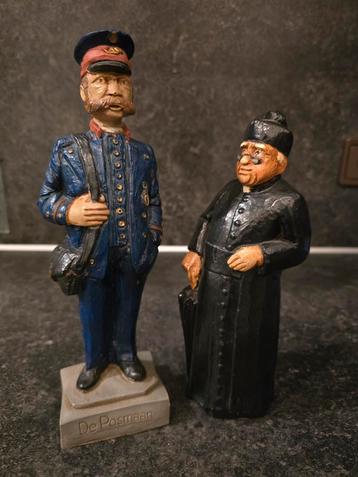 Vintage Poppetjes: De Postman & Priester beschikbaar voor biedingen