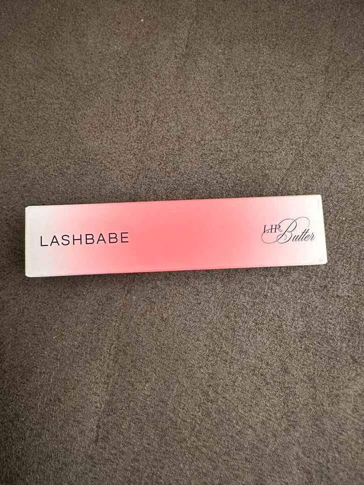 Lashbabe Strawberry & Cream - Lip Butter Treatment, Sieraden, Tassen en Uiterlijk, Uiterlijk | Cosmetica en Make-up, Zo goed als nieuw