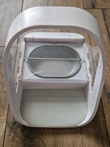 SureFeed Microchip Pet Feeder beschikbaar voor biedingen