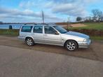 Volvo V70 2.4 140PK AUT LPG 1999 Grijs nieuwe apk, Auto's, Stationwagon, 2435 cc, Particulier, 1600 kg