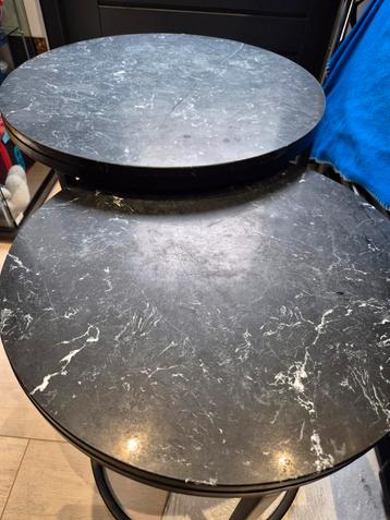 2 Salontafels  beschikbaar voor biedingen