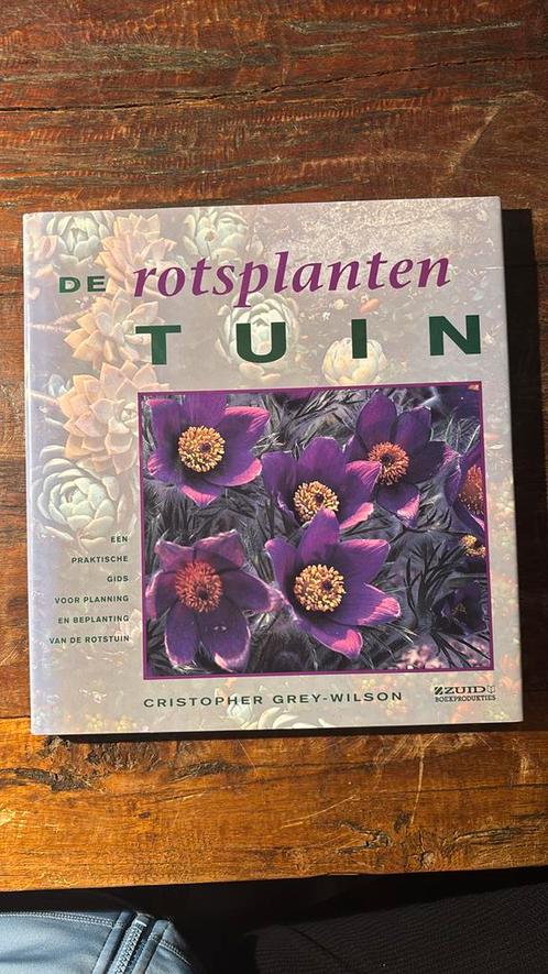 Grey-Wilson - Rotsplanten tuin, Boeken, Natuur, Zo goed als nieuw, Bloemen, Planten en Bomen, Ophalen of Verzenden