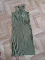 Jurk groen maat xl met sieraden erbij, Ophalen of Verzenden, Zo goed als nieuw, Maat 46/48 (XL) of groter, Groen