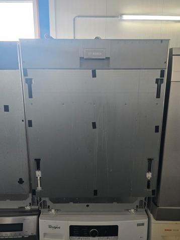 Keurige ruime Bosch Zeolith inbouwvaatwasser met besteklade! beschikbaar voor biedingen