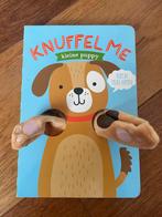 Knuffel Me Kleine Puppy - Interactief Prentenboek, Ophalen of Verzenden, Zo goed als nieuw, Uitklap-, Voel- of Ontdekboek, 1 tot 2 jaar