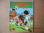 adv5964 wereld kampioenschap voetbal, Boeken, Stripboeken, Ophalen, Gelezen