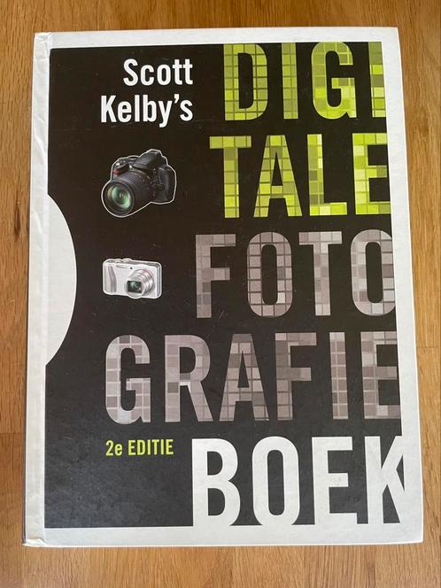 Scott Kelby - Scott Kelby s digitale fotografie boek, Boeken, Informatica en Computer, Gelezen, Ophalen of Verzenden