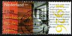 24  Nederland zegel uit 2002 (met tab), Postzegels en Munten, Postzegels | Nederland, Na 1940, Verzenden, Gestempeld