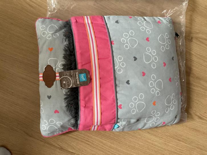 Lief Slaapzak Kat/Kitten of kleine hond, Dieren en Toebehoren, Kattenmanden, Zo goed als nieuw, Ophalen of Verzenden