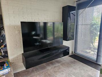 TV - meubel zwevend met staande hangkast