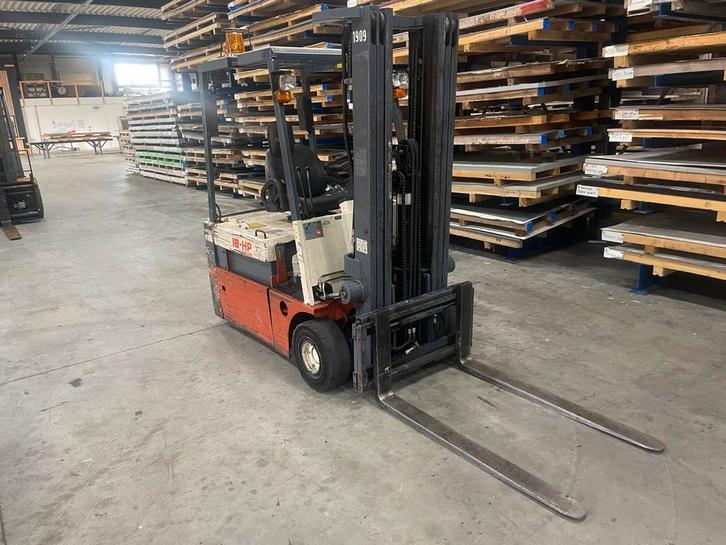 Elektrische vorkheftruck Nissan 48V met acculader, Zakelijke goederen, Machines en Bouw | Heftrucks en Intern transport, Heftruck