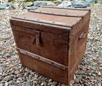 Ijzeren reiskoffer  19e eeuw ., Ophalen