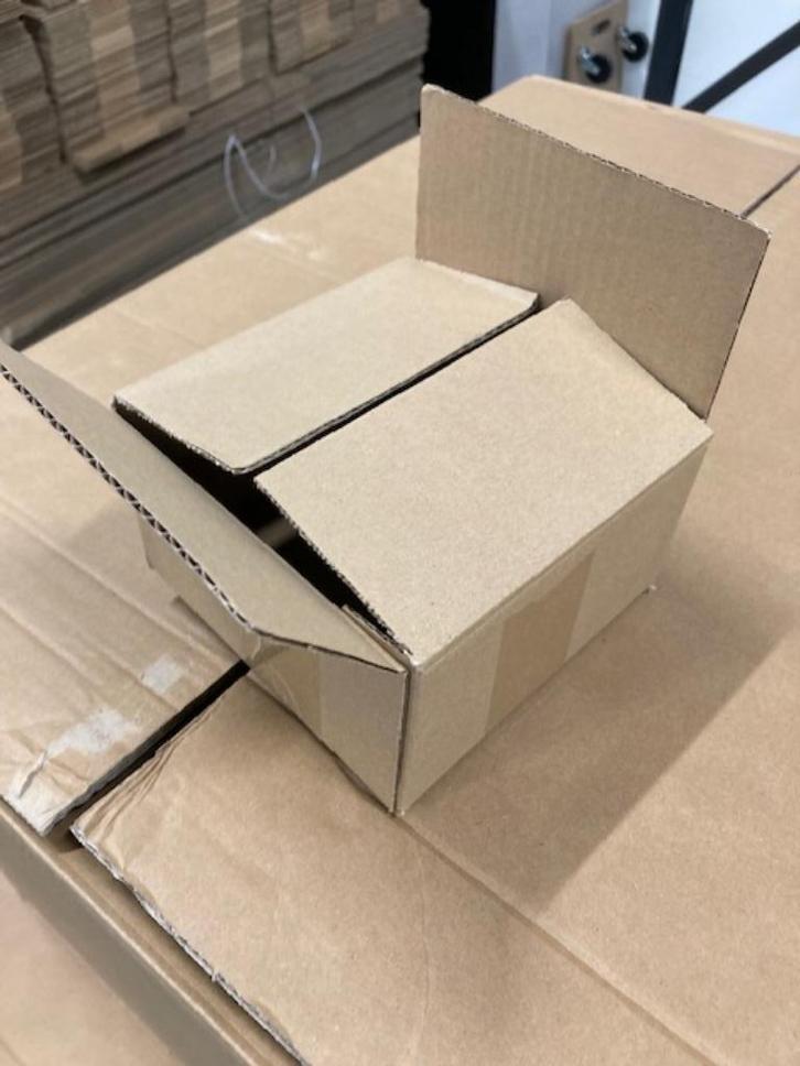 Partij Nieuwe Kartonnen Dozen vele diverse maten, Doe-het-zelf en Verbouw, Kratten en Dozen, Nieuw, Doos, Minder dan 35 cm, Minder dan 40 cm