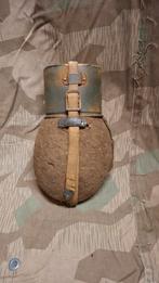 WO2 Duitse veldfles met beker #1, Verzamelen, Militaria | Tweede Wereldoorlog, Ophalen of Verzenden, Landmacht, Duitsland