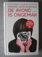Marieke Lucas Rijneveld - De avond is ongemak, Boeken, Ophalen of Verzenden, Zo goed als nieuw, Nederland