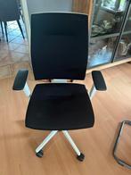 Zgan ergonomische bureaustoel van het merk BEJOT., Ophalen, Ergonomisch, Zo goed als nieuw, Wit