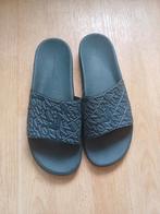 Armani slippers, Ophalen of Verzenden, Zo goed als nieuw, Slippers, Emporio Armani