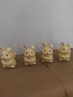 4 keramieken gele paashaasjes met mandje, Diversen, Pasen, Ophalen of Verzenden, Zo goed als nieuw