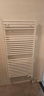 Instamat Robina elektrische handdoekradiator, Doe-het-zelf en Verbouw, Verwarming en Radiatoren, Ophalen, Radiator, Nieuw, Minder dan 60 cm