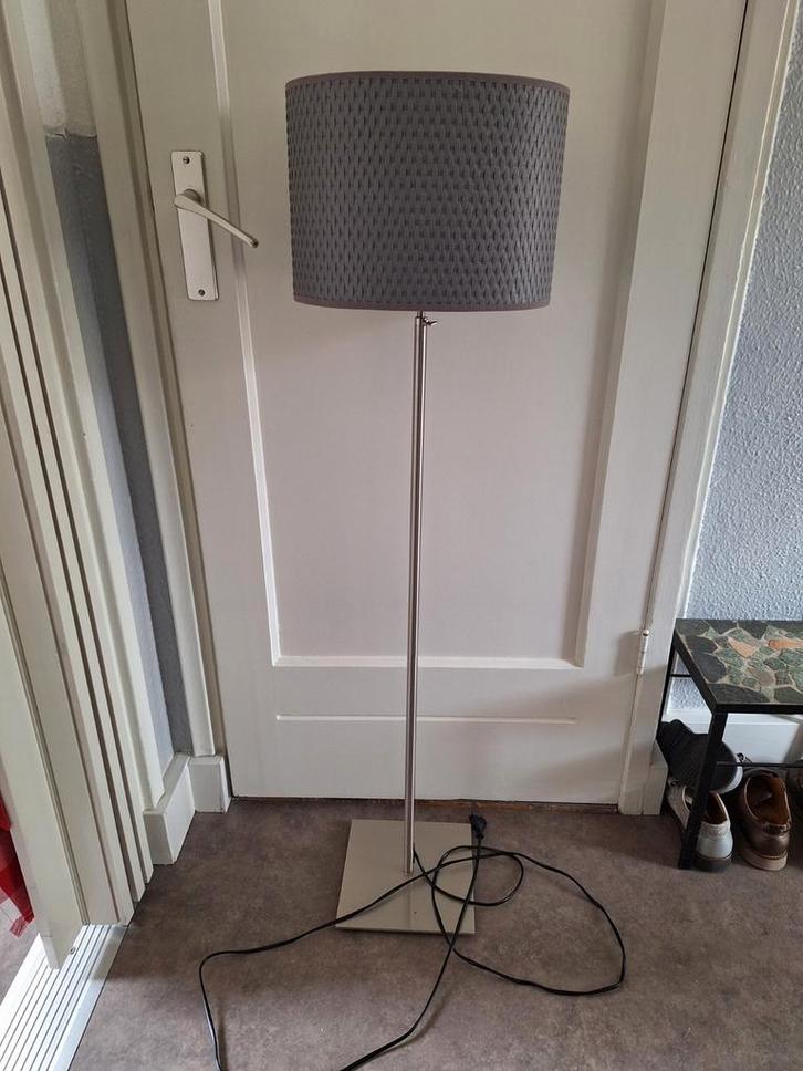 Verstelbare Staande Lamp, Huis en Inrichting, Lampen | Vloerlampen, Gebruikt, 150 tot 200 cm, Metaal, Stof, Ophalen