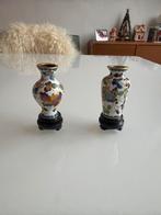 Twee kleine cloisonné vaasjes, Antiek en Kunst, Ophalen of Verzenden