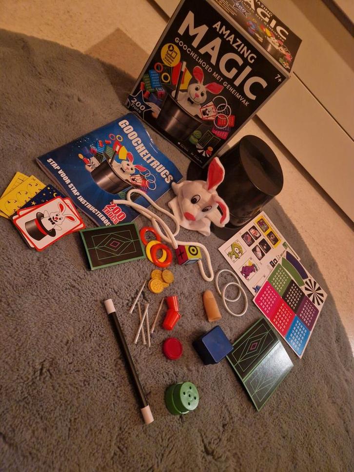 Magic Goochelset - 200 Trucs, Kinderen en Baby's, Speelgoed | Educatief en Creatief, Gebruikt, Knutselen, Ontdekken, Ophalen of Verzenden