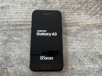 Samsung Galaxy A3 beschikbaar voor biedingen