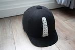 Zwarte cap Horze Halorider maat 57, Dieren en Toebehoren, Paardrijkleding, Gebruikt, Verzenden, Dames, Recreatie