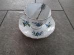 Royal Albert Forget me not kopje en schoteltje, Ophalen of Verzenden, Gebruikt, Porselein, Kop en/of schotel