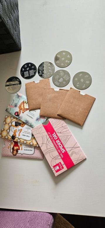 Nail art stamp sjablonen stempelplaten  beschikbaar voor biedingen