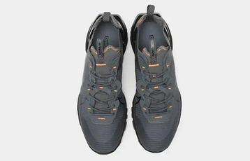 Nike React Vision Black Iron maat beschikbaar voor biedingen