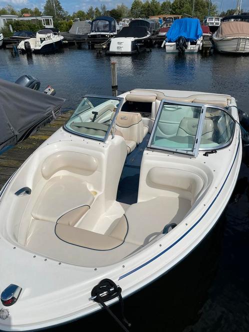 Sea Ray 180 BR, Watersport en Boten, Speedboten, Gebruikt, 3 tot 6 meter, Benzine, 120 tot 200 pk, Polyester, Binnenboordmotor