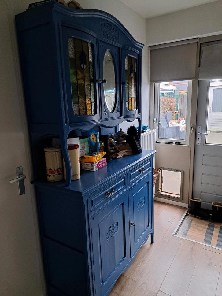 Unieke buffetkast met glas in lood deurtjes, Huis en Inrichting, Kasten | Buffetkasten, 200 cm of meer, 100 tot 150 cm, 25 tot 50 cm