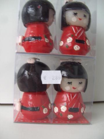 KAARSEN IN VORM VAN CHINEES 2 x 2 stuks VROUWTJE beschikbaar voor biedingen